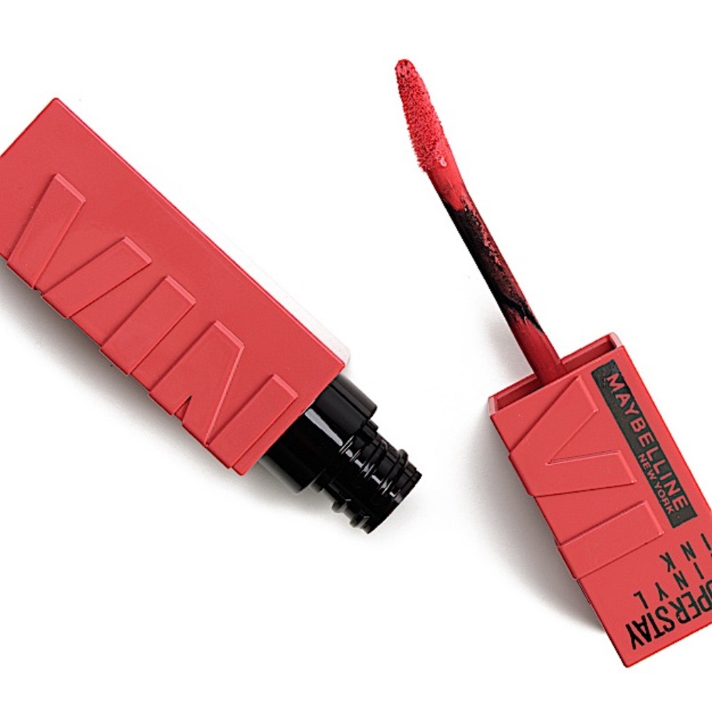 NEW | Maybelline Restless Super Stay Vinyl
